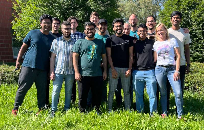 team_downscaled.jpg team_downscaled.jpg