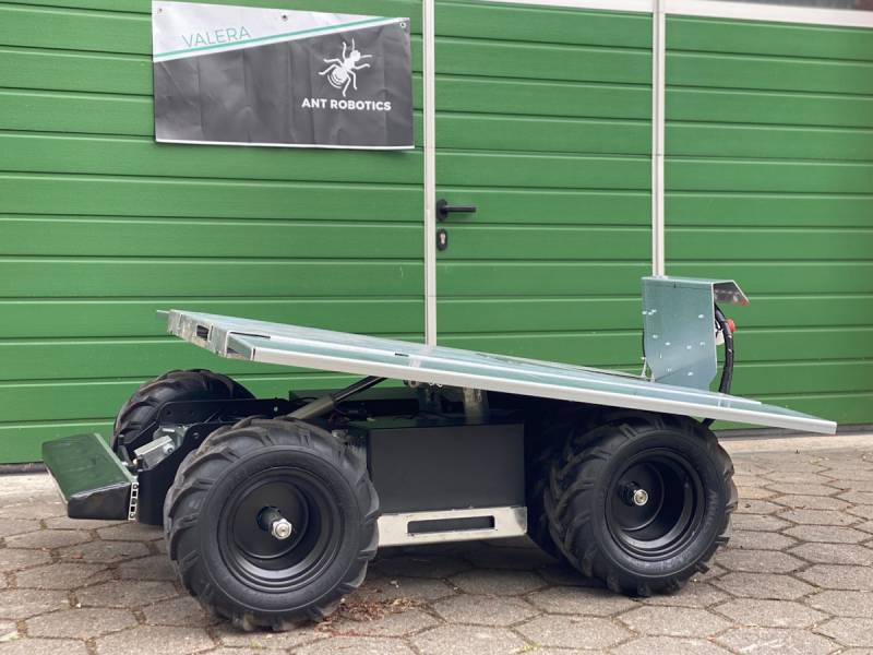 adir_power_2.jpg adir_power_2.jpg